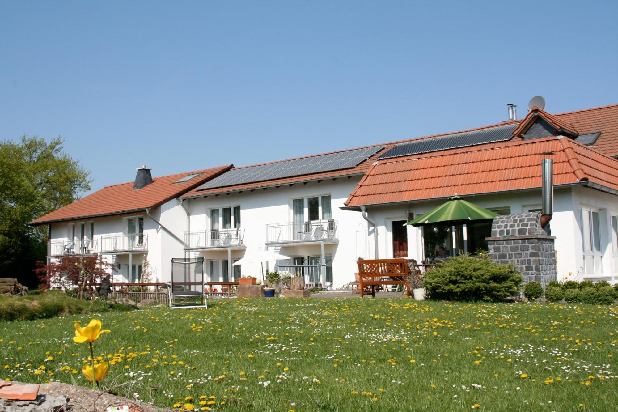 Urlaubspension 'Hohes Rott' Und Apartmenthaus Heiligenstadt Exterior foto